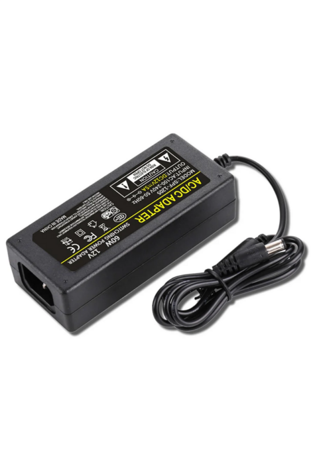 12 Volt 3 Amper Plastik Kasa Masa Tipi Adaptör Laptop Tip IP20 İç Mekan Adaptör